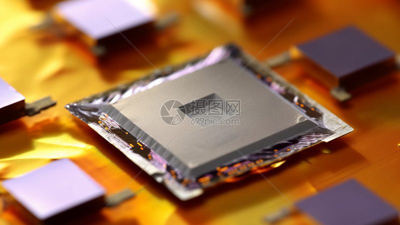 半导体光刻胶：国产替代之路上的关键一环
